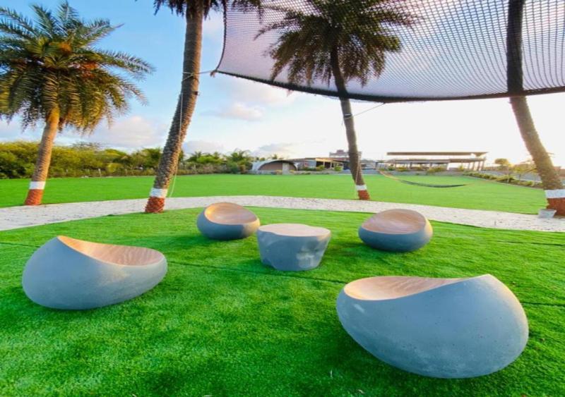 Palm Beach Resort Valsad 外观 照片